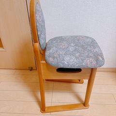 椅子の画像
