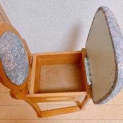 椅子の画像