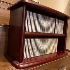 丸善 クラシックCDコレクション 75枚セットおまけつき 専用木製ケース 木棚の画像
