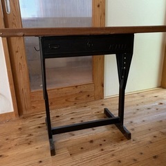 机　天板付きの画像