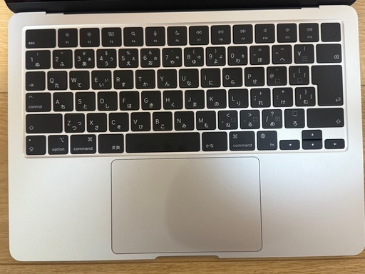 Apple MacBook Air M3チップ搭載モデル シルバーほぼ未使用 