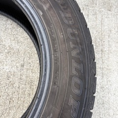 225/60R17 99Q DUNLOP ダンロップ WINTER MAXX 02 WM02 ウインターマックス02 スタッドレスタイヤの画像