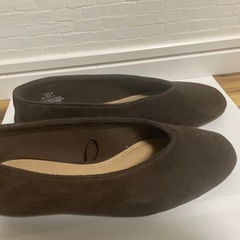 ★美品★H&Mブラウンフラットバレーシューズ ３６サイズブラウンカラースエードの画像