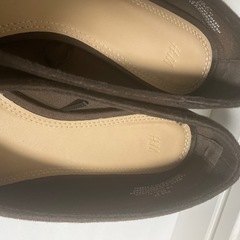 ★美品★H&Mブラウンフラットバレーシューズ ３６サイズブラウンカラースエードの画像
