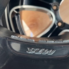 200系ハイエースで使用タイヤホイールの画像