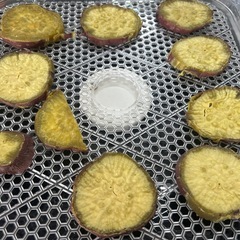 生活困窮者0円     有機さつまいも紅あずま一個1kg超  オーガニックの画像