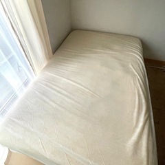 無印良品　脚付マットレス　セミダブル　ポケットコイル の画像