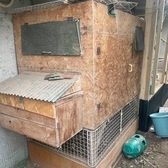 廃材　全部持っていってくださる方　鶏小屋　金網　薪　冬囲い　ガーデントレリスなどに　の画像