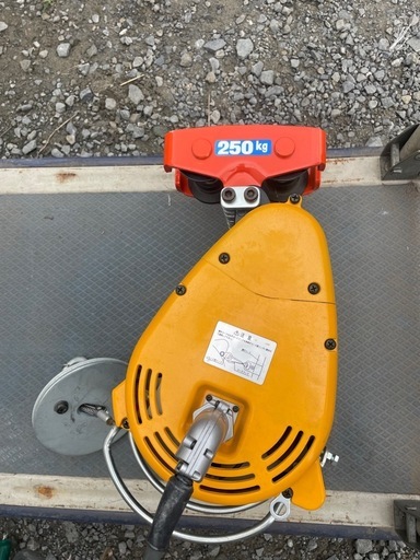 【最終値下げ】　電動ウインチ　RYOBI