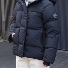 カナダグース　Bryden Puffer Black Label XSの画像