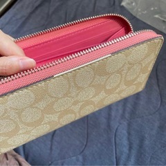 COACH ホースアンドキャリッジ 長財布の画像