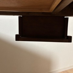 ウォルナット木製デスク80×50cmの画像