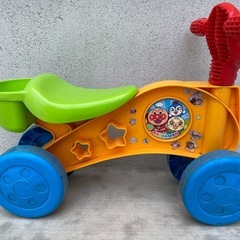 アンパンマン　ゴー！ゴー！バギー　足けりバイクの画像