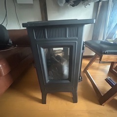 暖炉ヒーターの画像