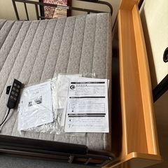 早い者勝ち！　電動ベットの画像