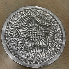 アンティークなブリキの缶の画像
