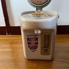 電気ポット　動作品、中古品の画像