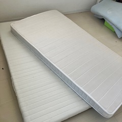 シングルベッドの画像