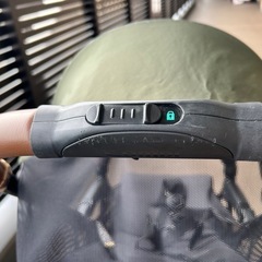 大容量　軽量　Combi コンビ ベビーカー acbee plus　取扱説明書付　B型の画像