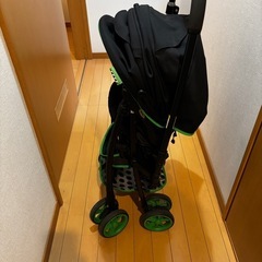 アップリカ　ベビーカーの画像