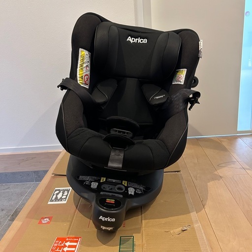 チャイルドシート　アップリカ　クルリラ　ビッテ　プロテクト