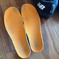 ニューバランス　キッズ　ボア　すにーかースニーカーの画像