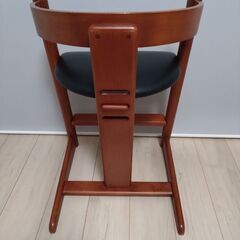 木馬舎　プレディクトチェア　チャイルドチェア　子供　椅子の画像