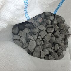 【東京都練馬区】花壇で使えそうな砕石を、無料で差し上げます【無料】6の画像