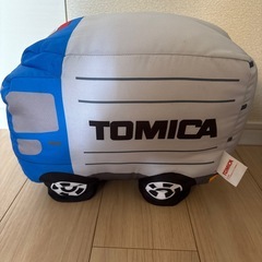 トミカ トラック型ぬいぐるみの画像