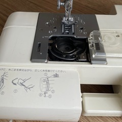 ジャノメ電動ミシン「Elves N-305」　シンプルな機能　の画像