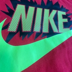 NIKEフード付パーカーの画像