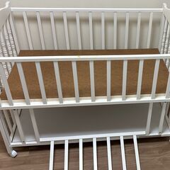 【日本製】中古ベビーベッド エリーゼ(ホワイト) 石崎家具の画像
