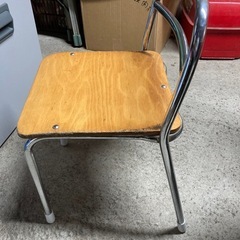 幼稚園イス！　値下げ❗️
の画像