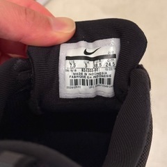 【NIKE】ランニングシューズ 24.5cm ブラック✨軽量で履きやすい◎の画像