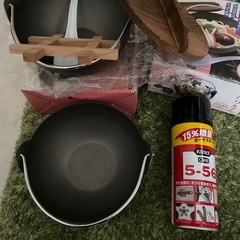 シリコンフッ素加工鉄鍋2つ　鉄分が取れる　べんりさんの画像
