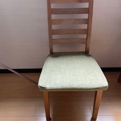 ダイニングチェア 2脚 IKEA ニトリの画像