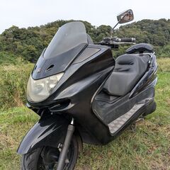 【配達無料】マジェスティC 250 黒　ちょいカスタムの画像