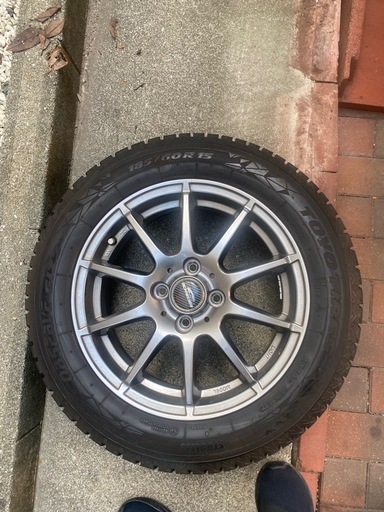 (商談中)
スタッドレス15インチ