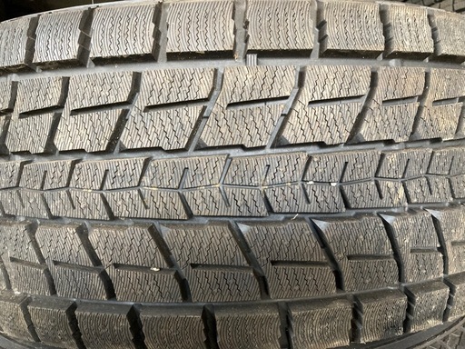 【お取引決まりました】DUNLOP 285/60R18 21年製　冬タイヤ　4本セット　タイヤホイールセット　エクストリーム