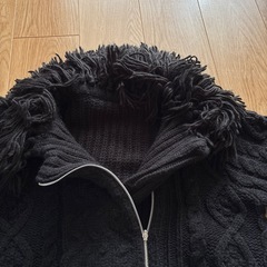 ユニバーバルミューズ　ニットアウター
の画像
