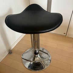 カウンターチェア2脚セットの画像