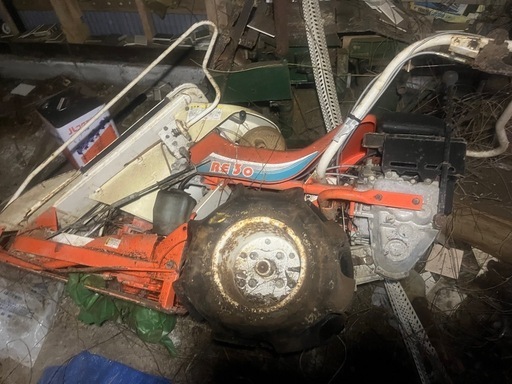 クボタ　稲刈機　RE30