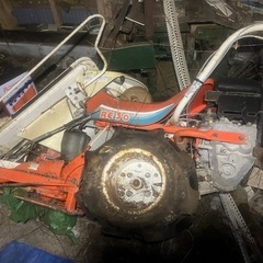 クボタ　稲刈機　RE30の画像