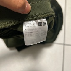 UNIQLO ジャージの画像
