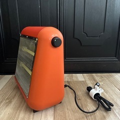 ACTUS お洒落電気ストーブの画像
