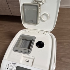 Panasonicホームベーカリー SD-MB1の画像