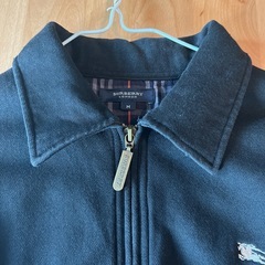 BurberryブルゾンMの画像