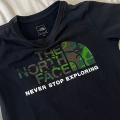 【子供服】ノースフェイスTシャツ130cmの画像