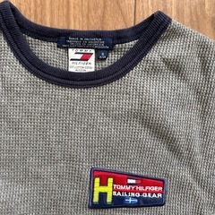 新品TOMMY HIL FIGER ワッフル地長袖TシャツSサイズの画像