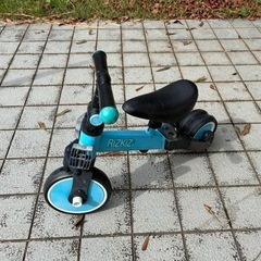 三輪車⇔ストライダー切替OK！工具不要・六角レンチ付きの画像